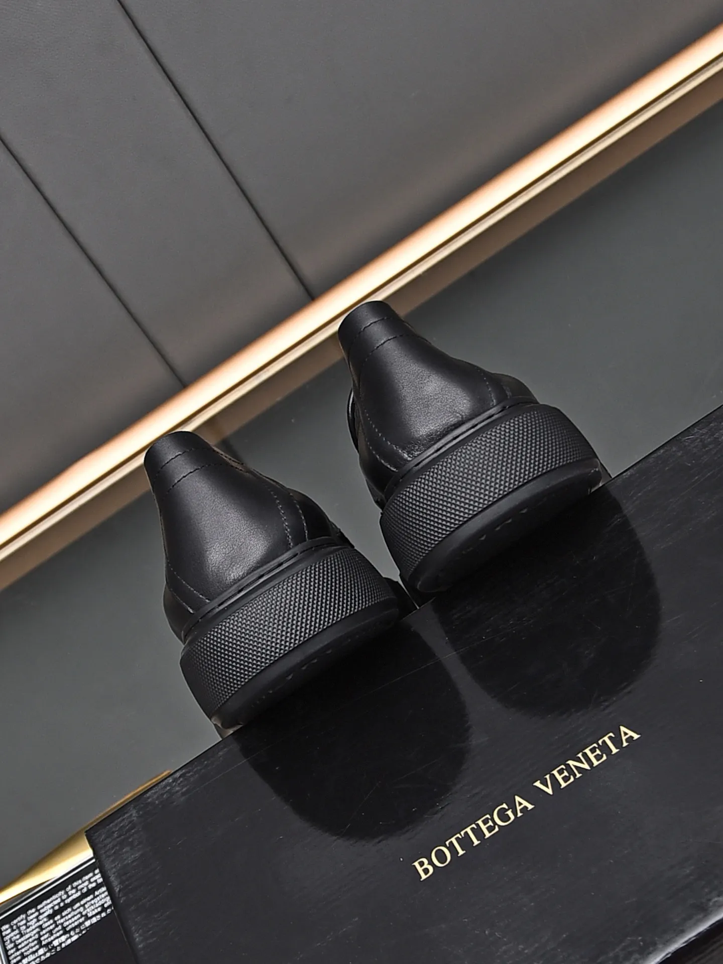 Men's Men's Shoes💰520 [One-step-up] BOTTEG* VENET* - high-end boutique Size: 38-44 (45 customized) BV new product, first-layer cowhide artificially woven classic style and contemporary fashion temperament harmoniously blend, rubber sole is light and flexible, water-dyed cowhide lining! [Taobao, Tmall, and live streaming are the first choices]